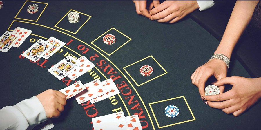 Bạn có thể đặt cược nhân đôi trong Blackjack như thế nào? - Hình 2 Ban co the dat cuoc nhan doi trong Blackjack nhu the nao Hinh 2