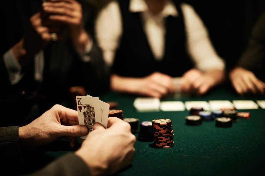 Phương pháp quản lý tài chính tốt nhất trong game Poker - Hình 1