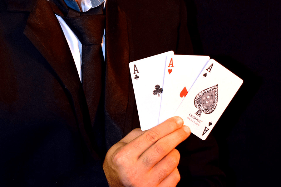 Chiến thuật chơi Poker có thể bạn chưa biết chien thuat choi poker co the ban chua biet