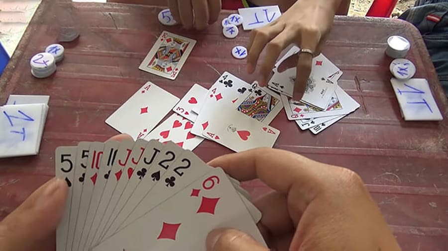 Top 2 thủ thuật đẳng cấp trong chơi bài tiến lên bạn nên biết top 2 thu thuat dang cap trong choi bai tien len ban nen biet