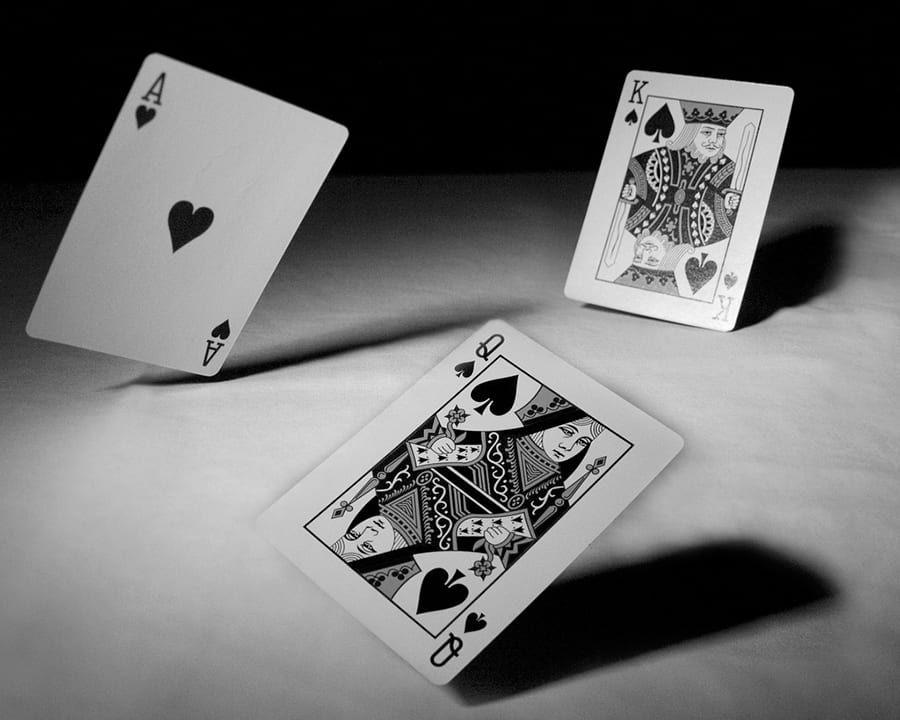 Chi tiết nhất về cách chơi game bài Baccarat và mẹo để nắm chắc phần thắng chi tiet nhat ve cach choi game bai baccarat va meo de nam chac phan thang