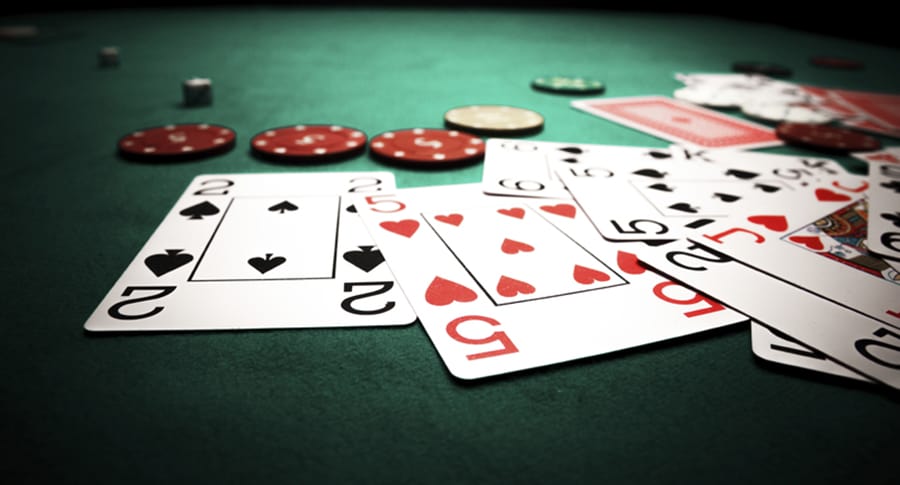 su dung kien thuc va phuong phap nao se co duoc loi the trong blackjack?