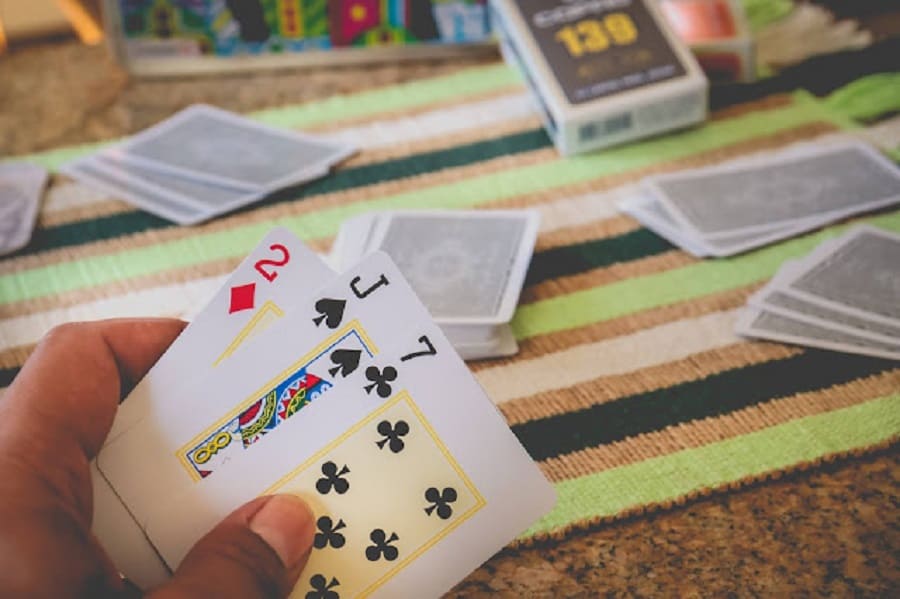 Cách chơi Baccarat thắng lớn từ các chủ tịch sòng bài online cach choi baccarat thang lon tu cac chu tich song bai online